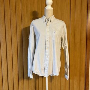 Men’s American Eagle button down shirt, size medium